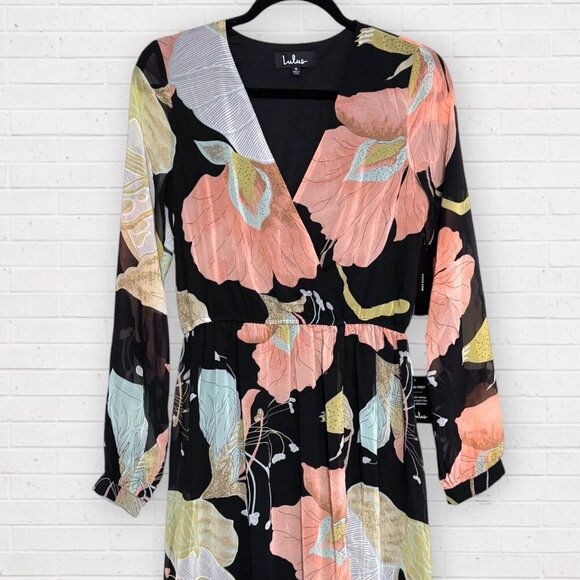 NWT LULU'S Wondrous Water Lilies Black Floral Print Chiffon Flowy Maxi Dress S - Picture 3 of 7